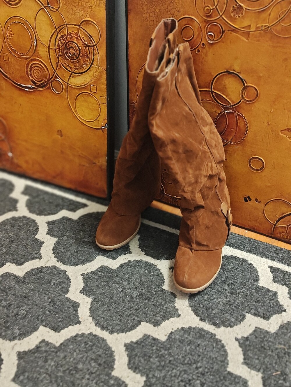 Women’s Brown Suede Knee-High Hidden Wedge Heel Boots